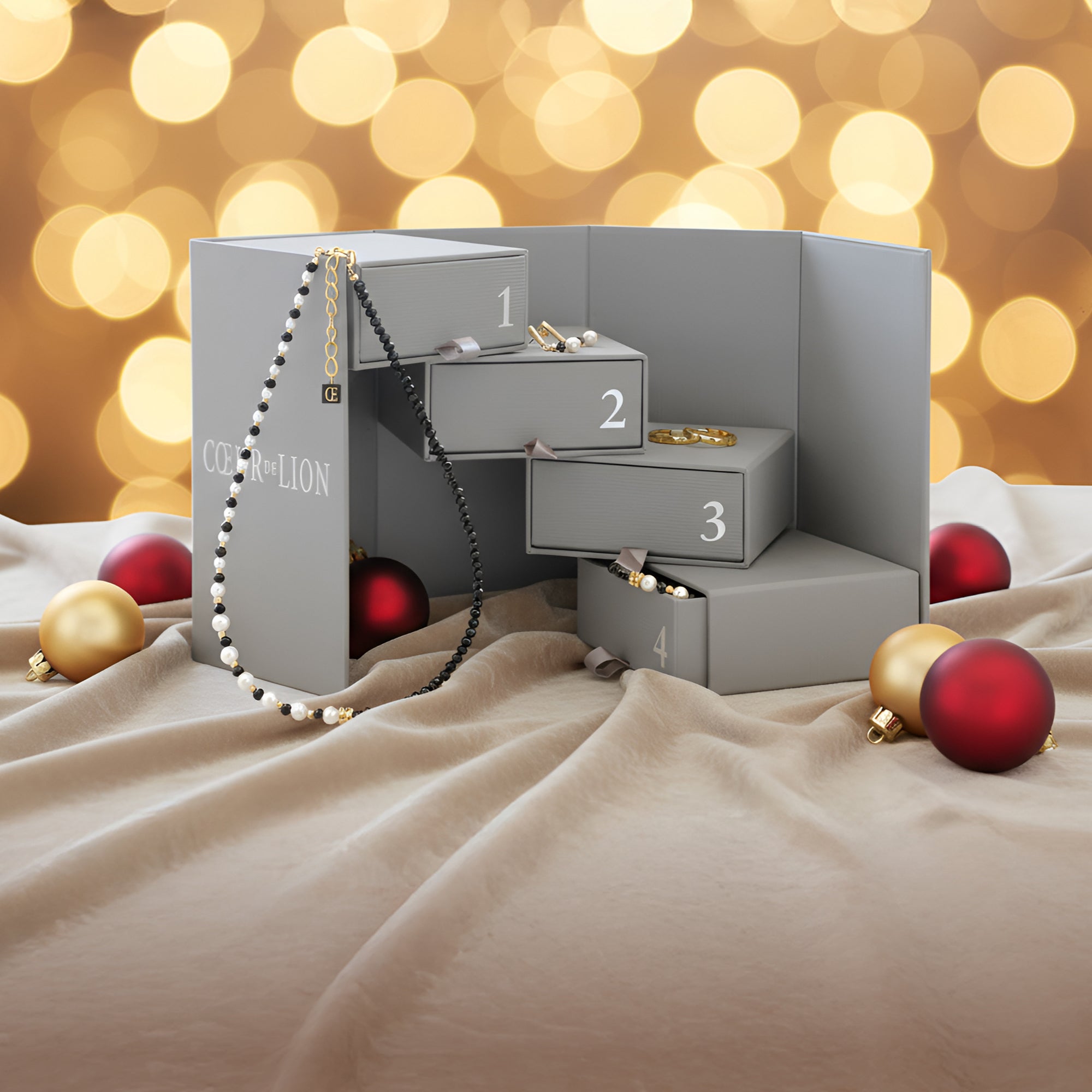 Advent Calendar Spikes Trinity gold