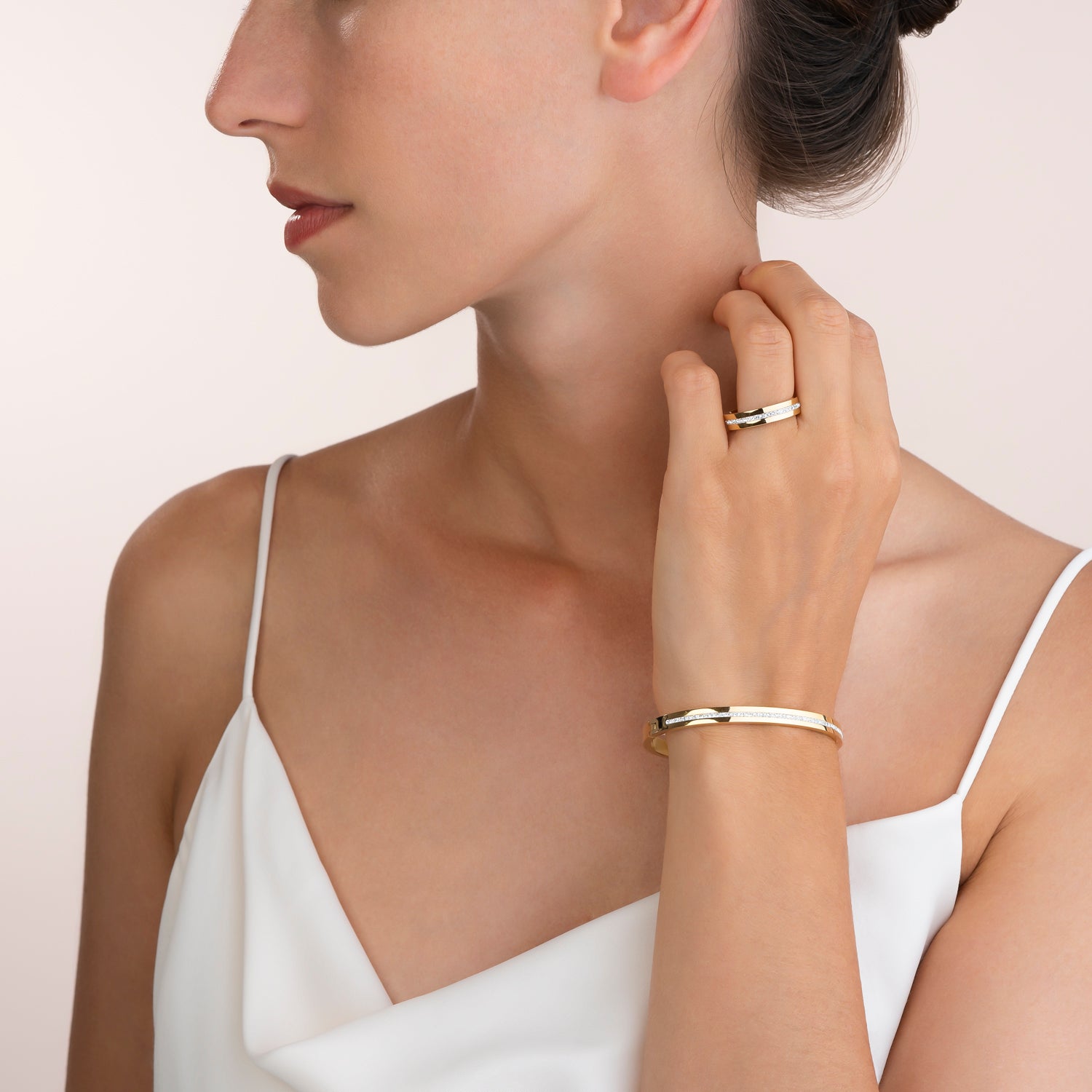 Ring stainless steel gold & crystals pavé strip crystal