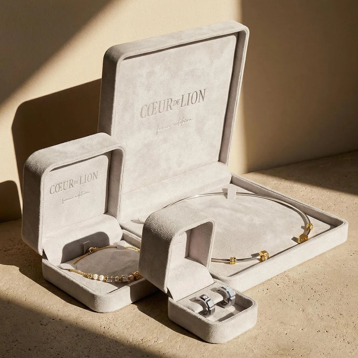 COEUR DE LION SIGNATURE Collection Y-style necklace gold – Image 8