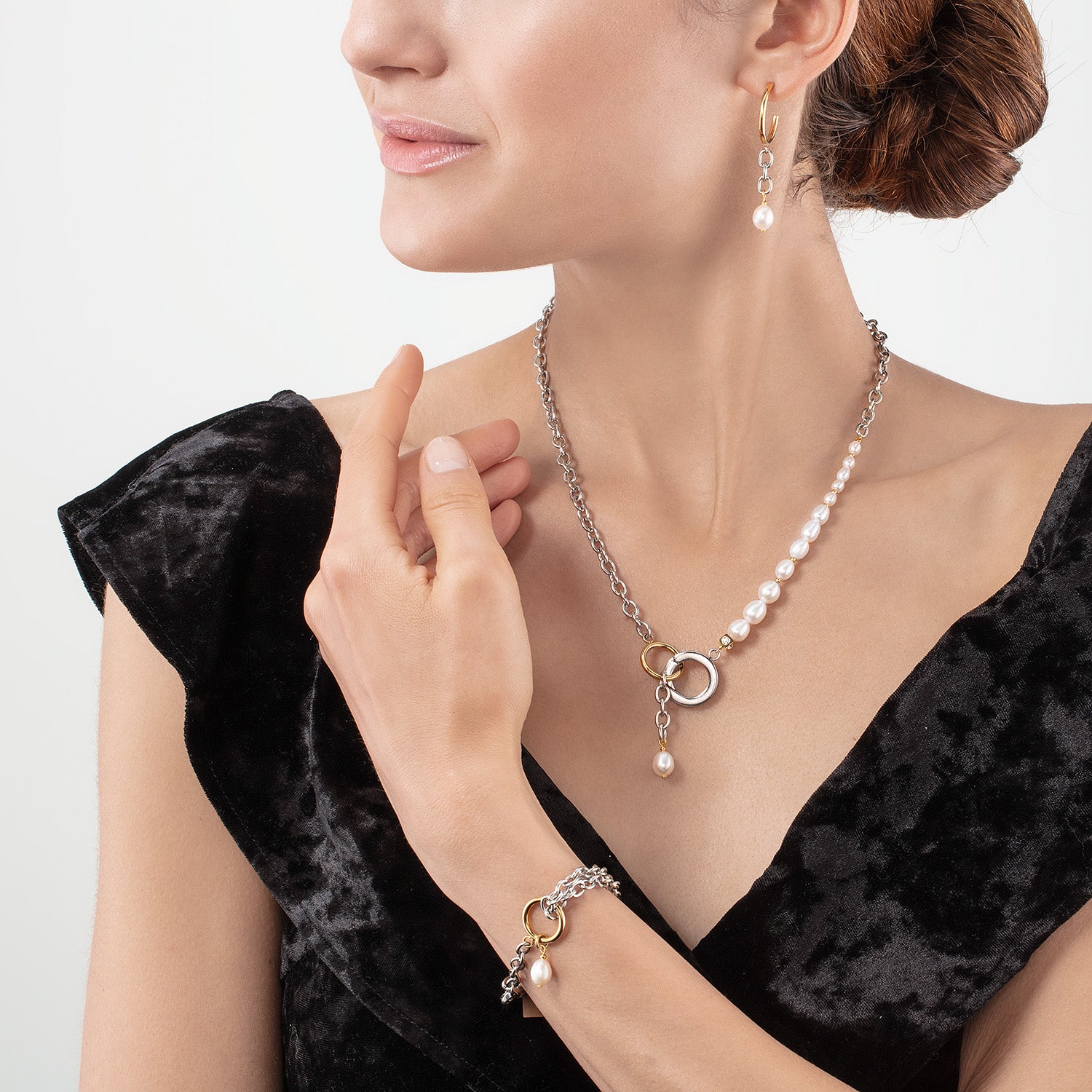 Necklace Y & oval Freshwater Pearls with O-ring bicolor