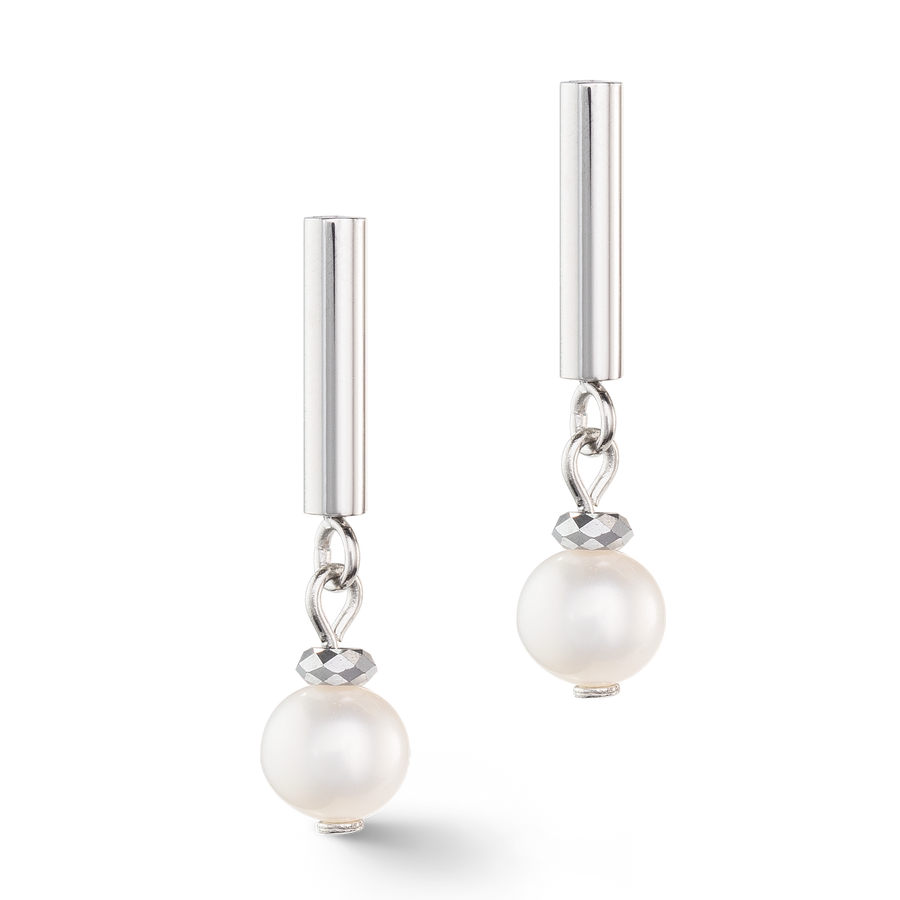 Classy freshwater pearl earrings silver