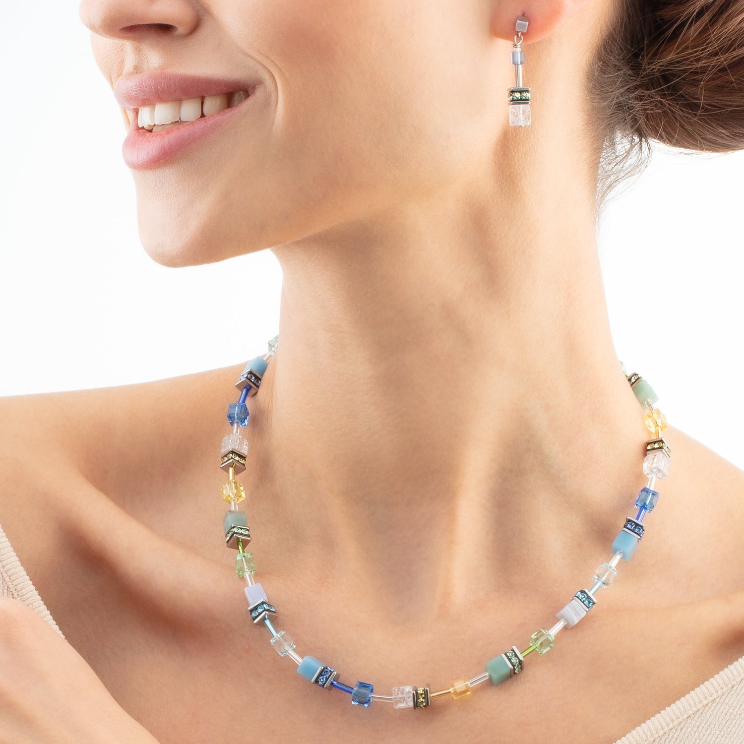 GeoCUBE® Iconic Precious earrings aqua-green