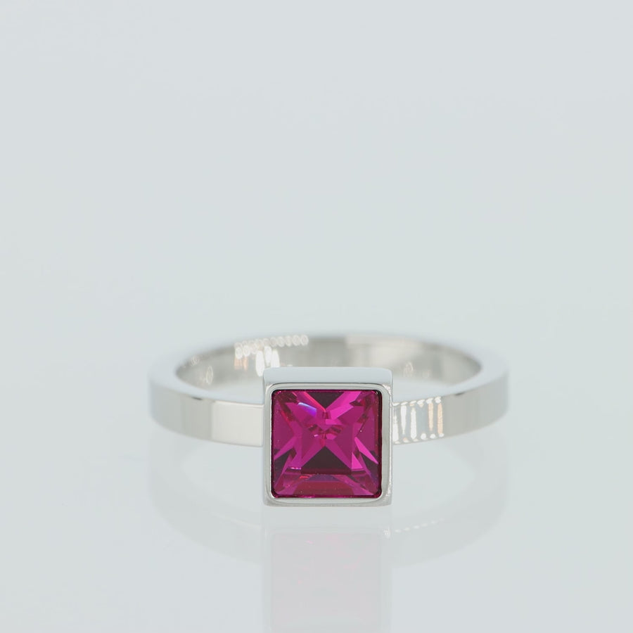 Brilliant Square big ring silver pink