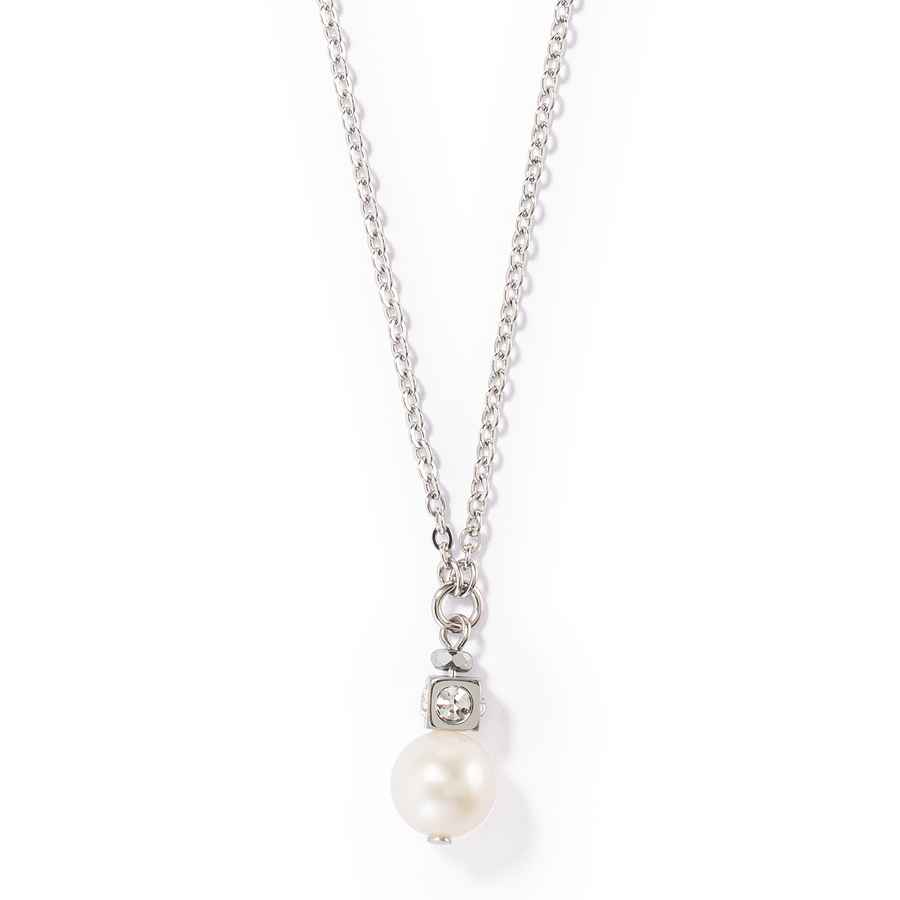 Solitaire freshwater pearl necklace silver