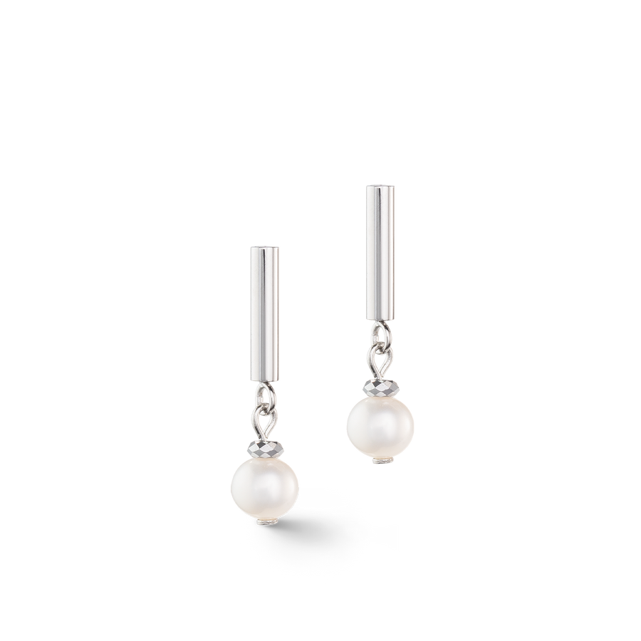 Classy freshwater pearl earrings silver