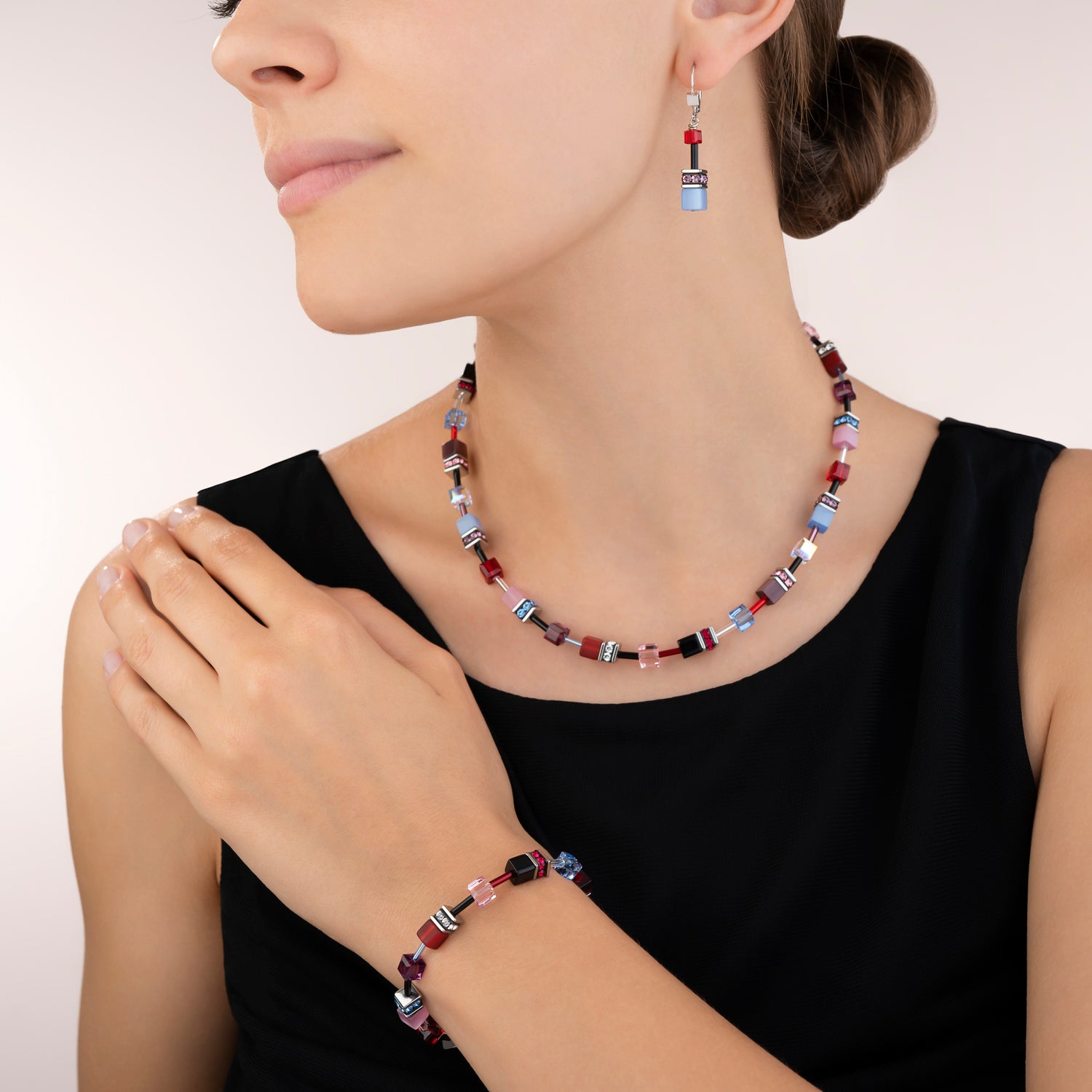 GeoCUBE® Necklace purple-red-blue