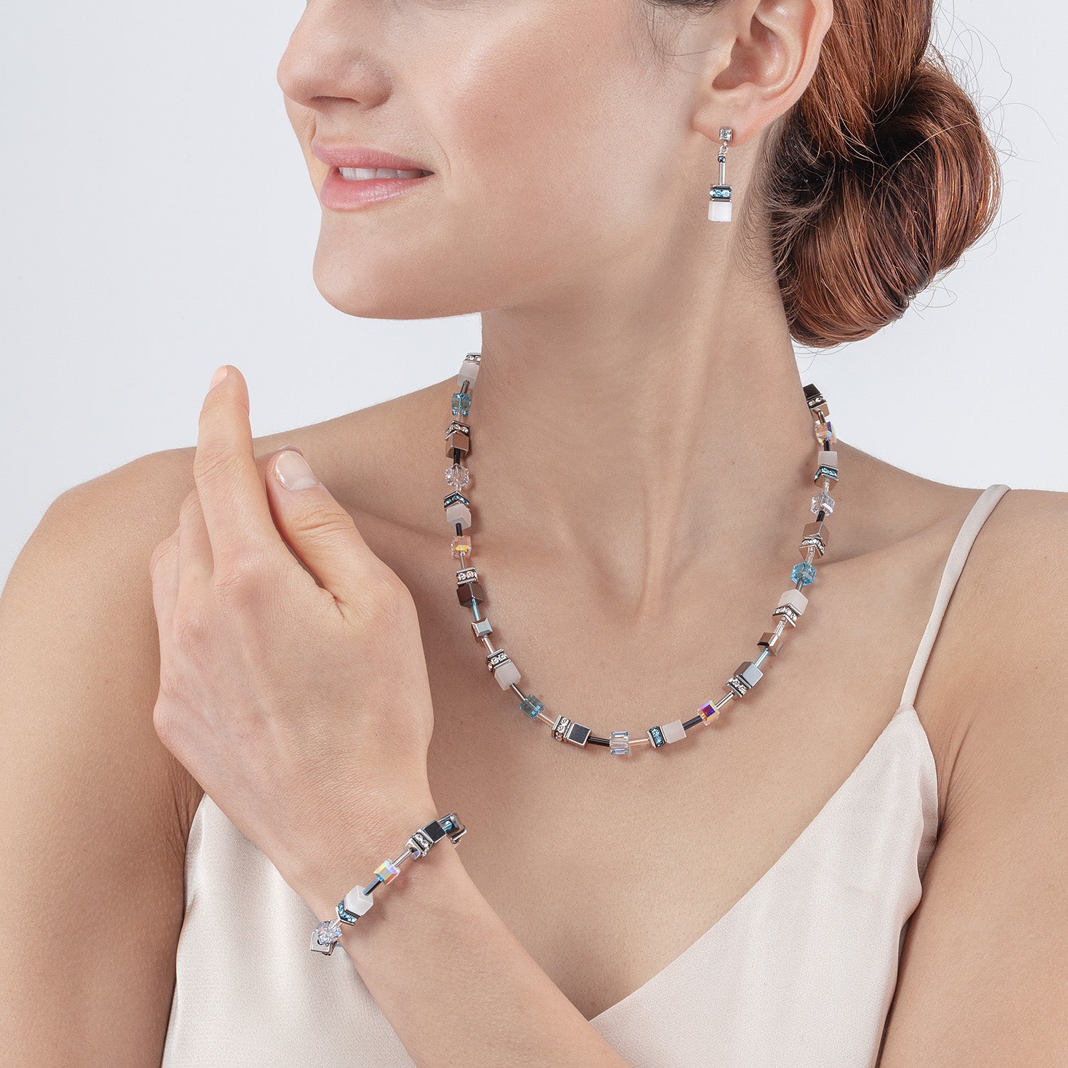 GeoCUBE® Iconic Monochrome bracelet aqua