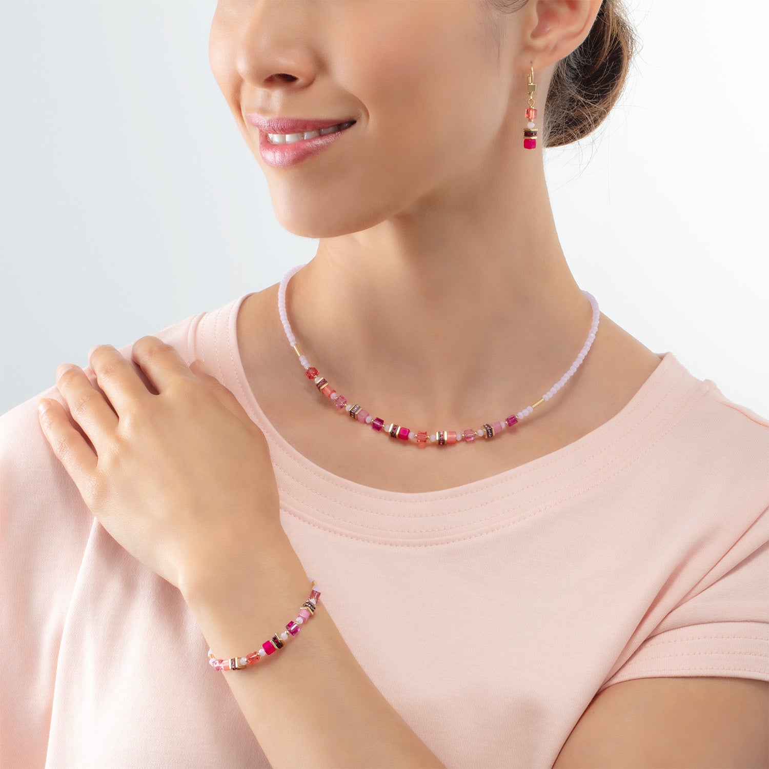 Necklace Mini Cubes Magenta