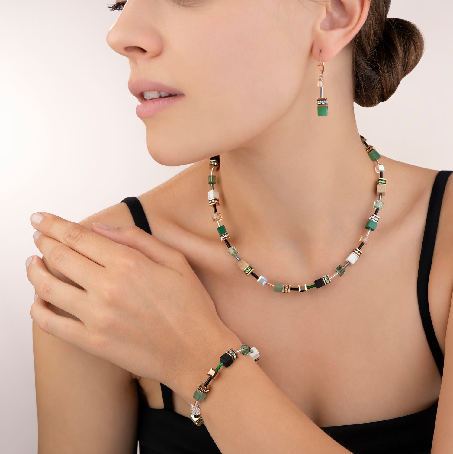 Necklace GeoCUBE® Crystals & Gemstones green-beige