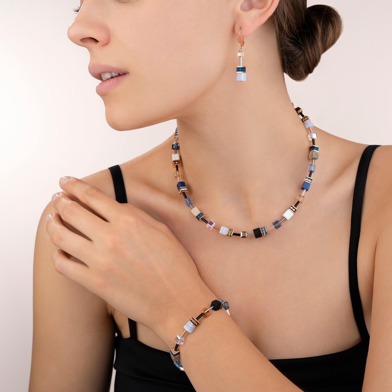 Necklace GeoCUBE® Crystals & Gemstones blue-beige