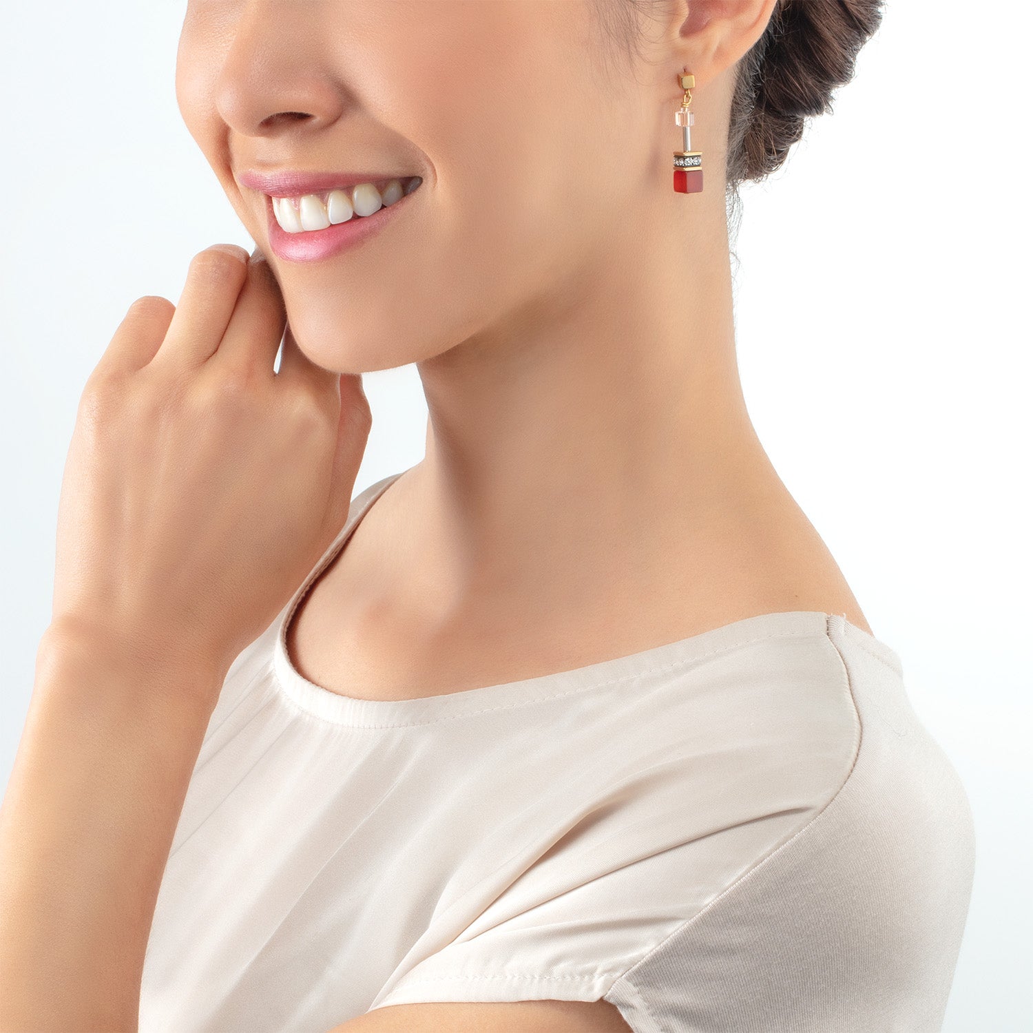 GeoCUBE® Iconic Precious earrings red-beige