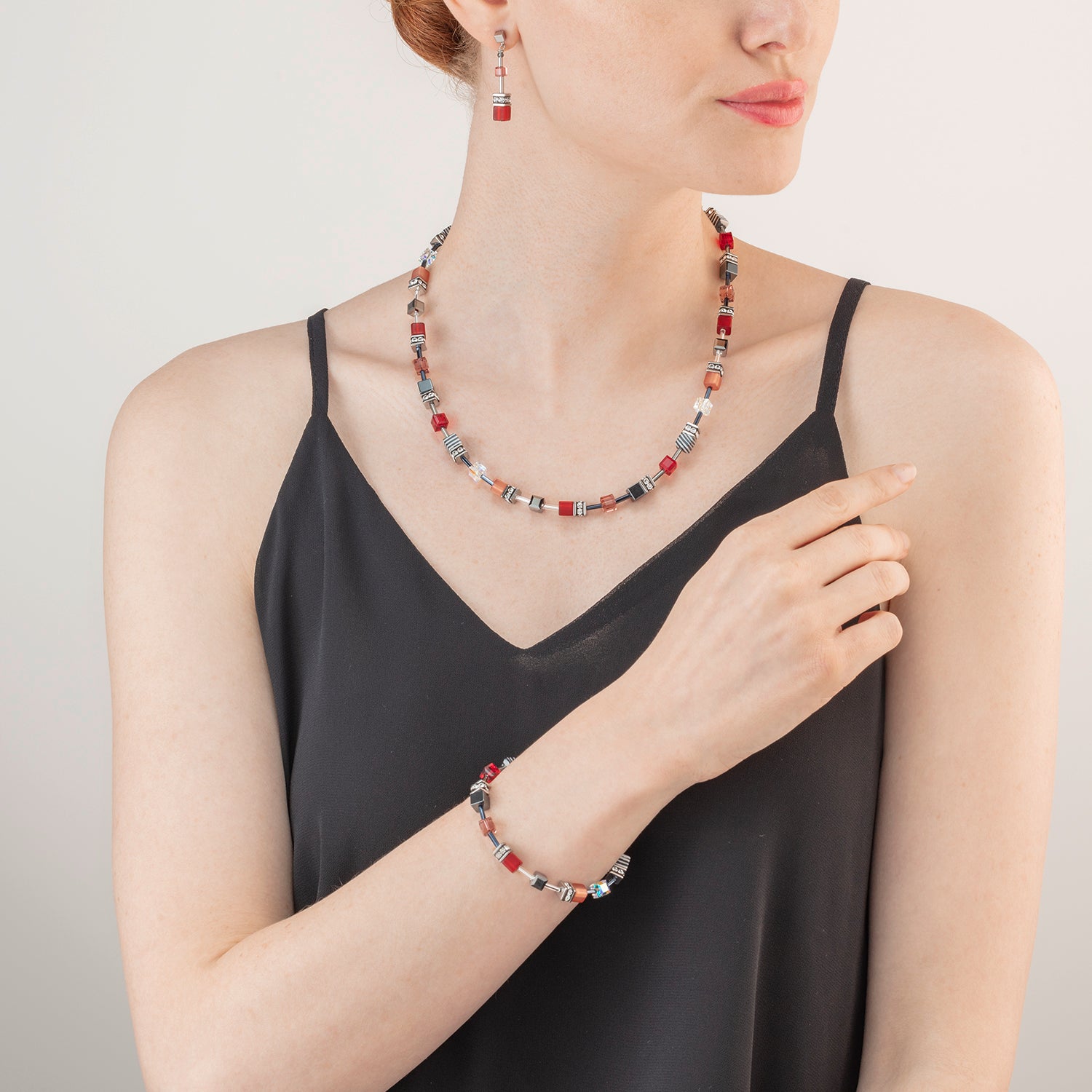 GeoCUBE® Iconic 50 cm necklace red