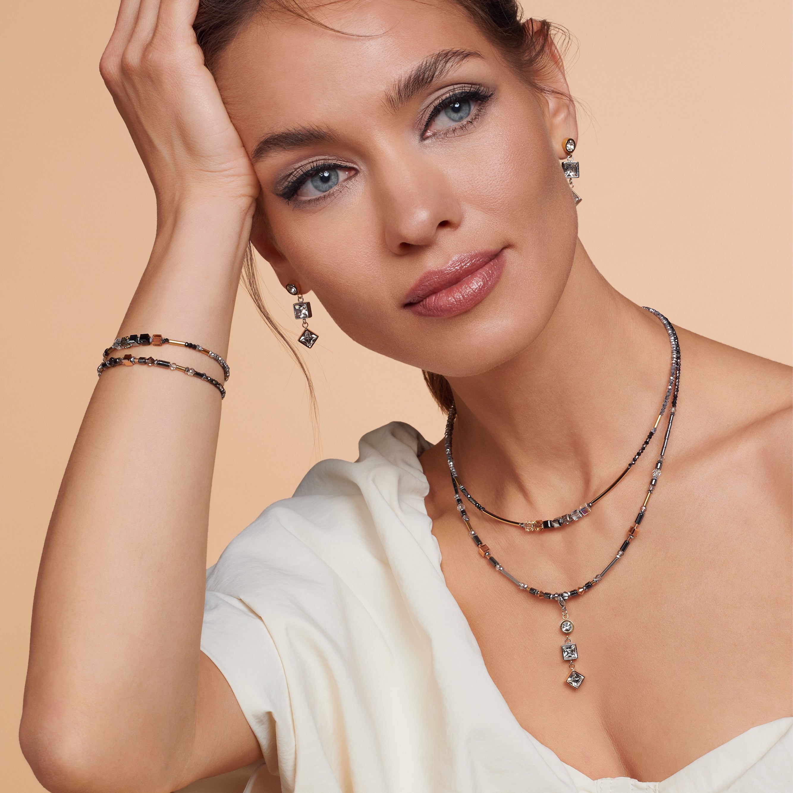 Cube Story Minimalistic Sparkling bracelet grey gold COEUR DE