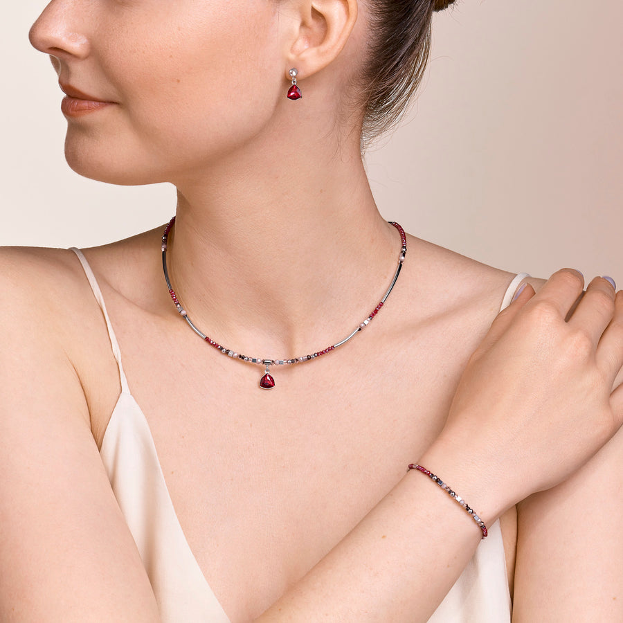 Necklace Pendant Curvy Triangle red
