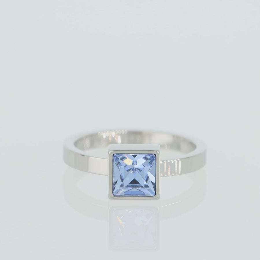 Brilliant Square big ring silver light blue