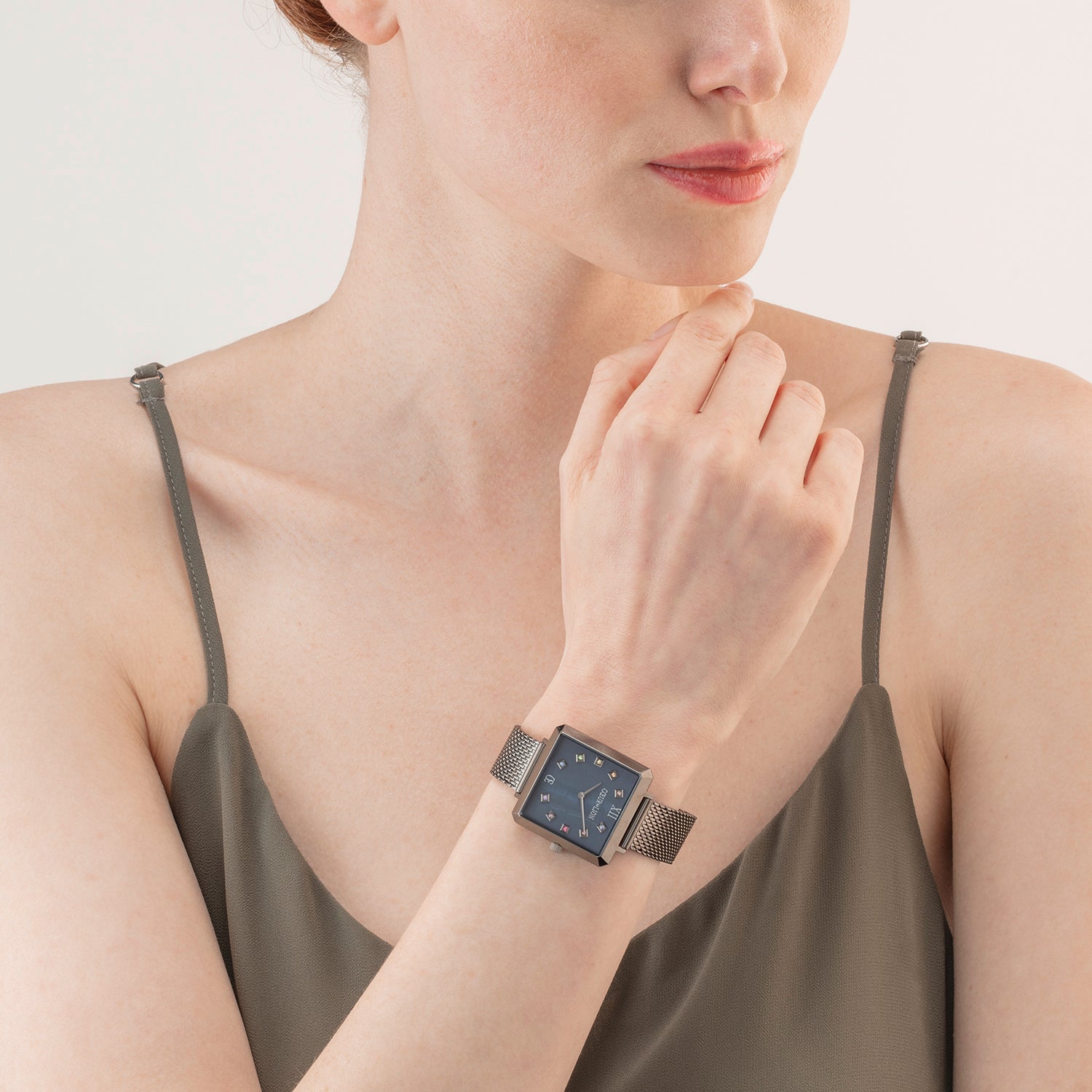 Watch Iconic Square Anthracite Mother-of-Pearl Milanese Stainless Steel Anthracite